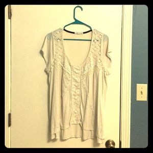 2X cream colored high-low blouse