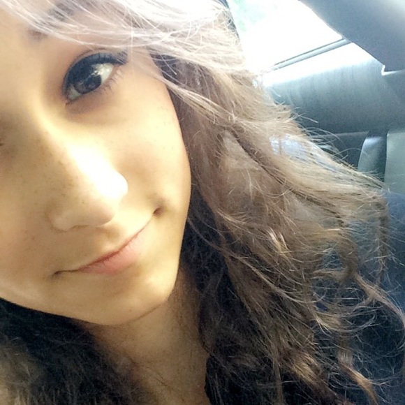 Meet your Posher, Dana - Picture 1 of 1