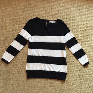 Loft 3/4 sleeve sweater