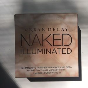 Urban Decay Naked Illuminated powder in AURA