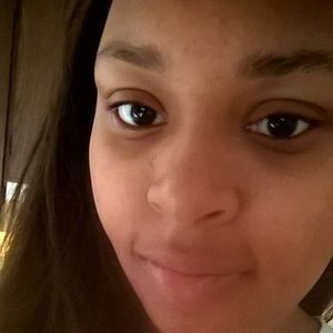 Meet your Posher, Joyce