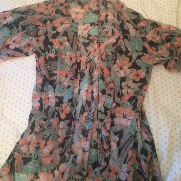 💕floral kimono💕