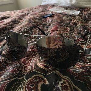 Reflective glasses