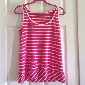 vineyard vine tank NWT