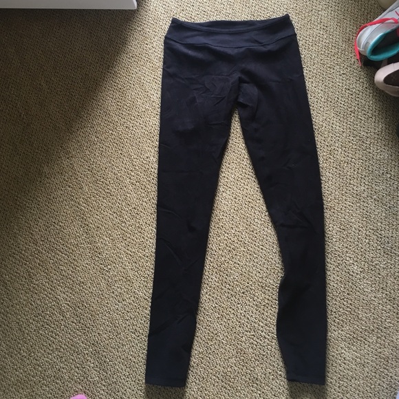 black leggings