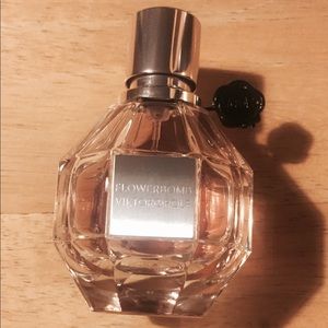 Viktor & Rolf Flowerbomb Eau de Parfum 1.7oz/50ml