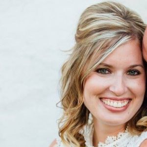 Meet your Posher, Becca