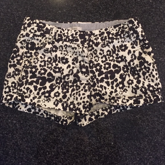 J. Crew 3" Short - Picture 1 of 3