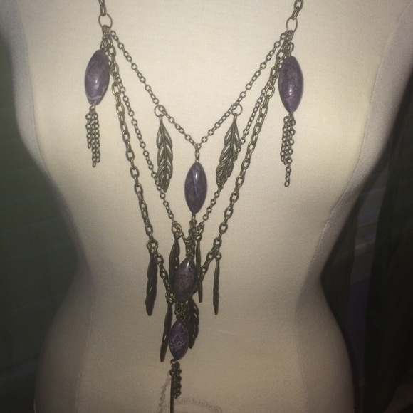 Jewelry - Multi-tiered gold leaf necklace