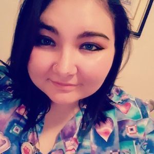 Meet your Posher, Michaela