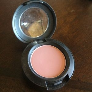 MAC Mink Pink Veluxe Eyeshadow