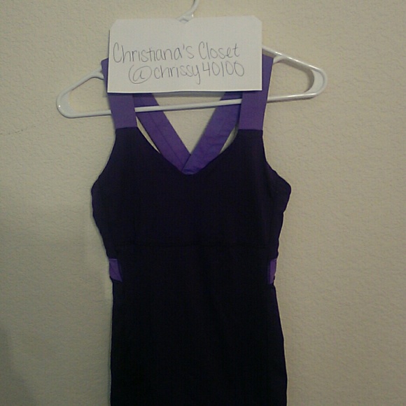Lululemon Athletica workout tank *accepting offers