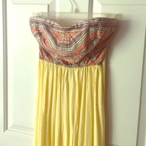 Boutique maxi dress 💗💗price drop!!!!!