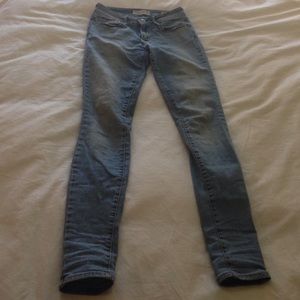 Light Wash Bullhead Skinniest Jeans