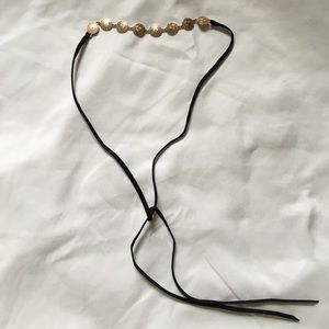 ⬇️Choker with Faux Suede⬇️