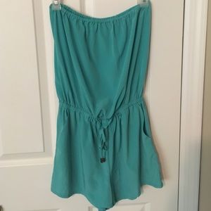 Turquoise strapless romper