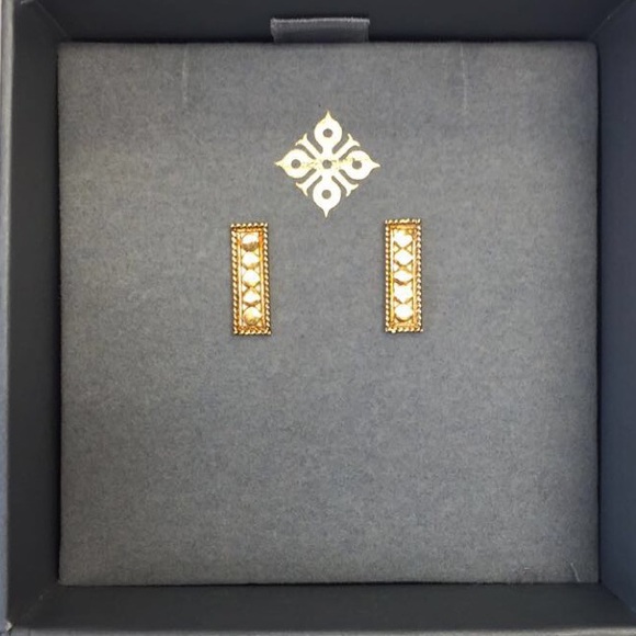 Anna Beck 'Gili' Small Bar Stud Earrings