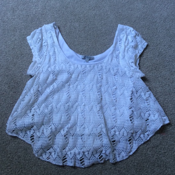 White crop top