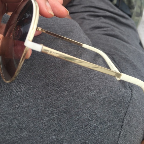 Dior Sunglasses - Picture 2 of 3