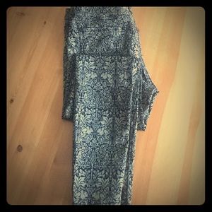 Zara trippy bunny print stretch ankle pants