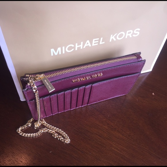 Michael Kors wristlet - Picture 3 of 4