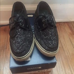 Sperry boat shoes
