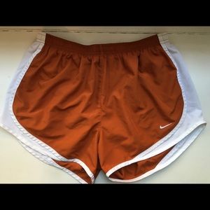 EUC Nike tempo shorts - Size M