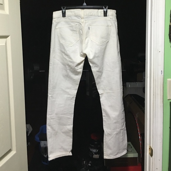 White Levi Jeans 10/30 - Picture 2 of 4