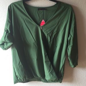 NWT zipper blouse