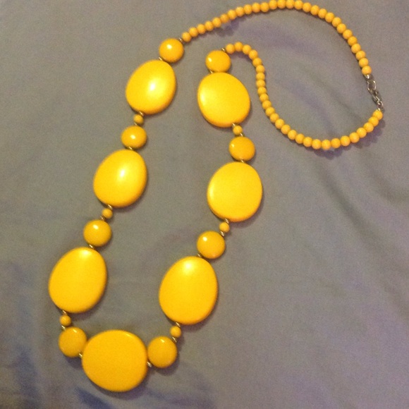 Yellow bead necklace