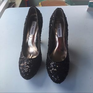 Steve Madden Black Sequin heels