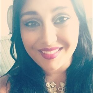 Meet your Posher, Sajel