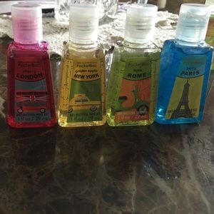 4 Bath and Body Works Anti-Bacterial Hand Gel