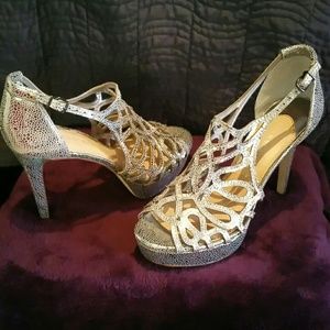 Gianni Bini - Gorgeous Summer Platforms