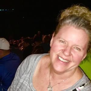 Meet your Posher, Lori