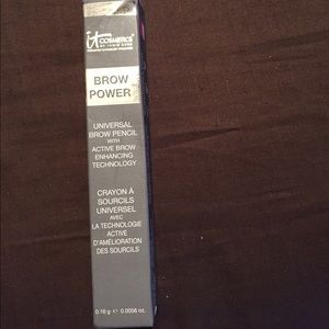 Eyebrow pencil universal color