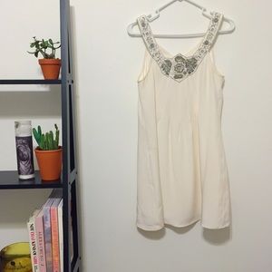 Alice + Olivia White Beaded Dress - SIZE S