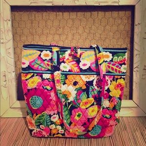 Vera Bradley Tote