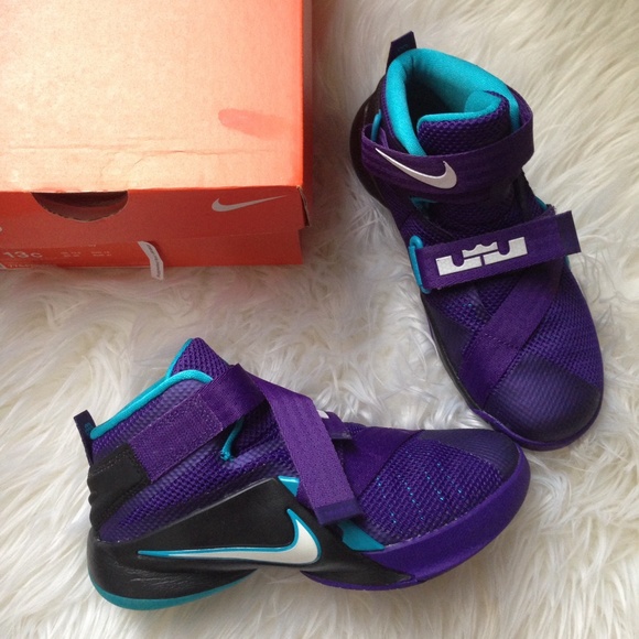 Lebron Purple Soldier IX Sneakers