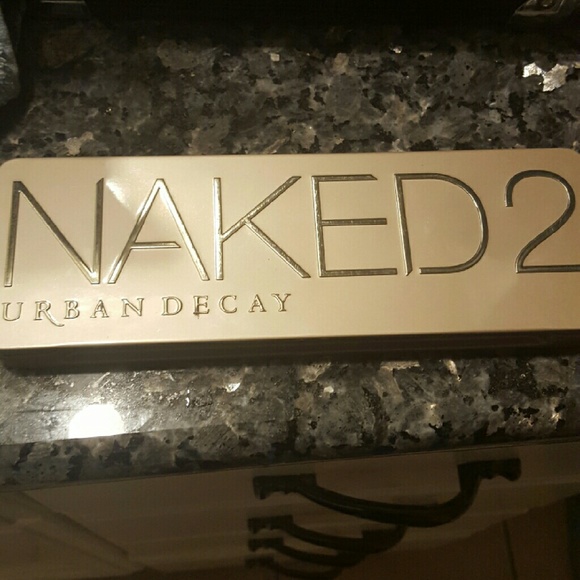 Urban decay naked 2 pallette