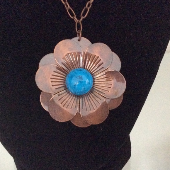 NWOT 16-19" Copper w Turquoise Flower Pendant - Picture 4 of 4
