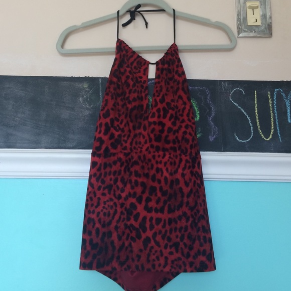bebe halter top.  (Medium)