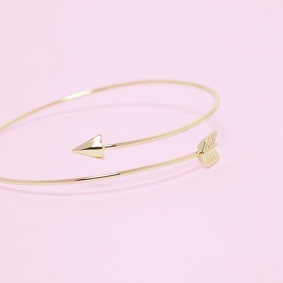 "Frank" Thin Arrow Bracelet Cuff in Gold