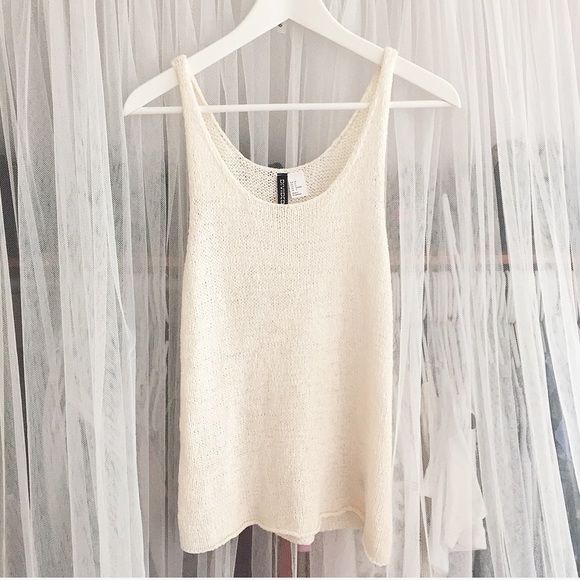 NEW ✨ knit cream tank ✨