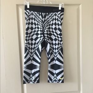 Brand new Nike Pro Capri tights!