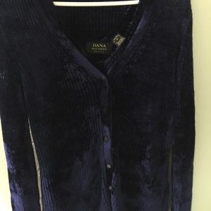 Beautiful Dana Buchman beep blue cardigan set