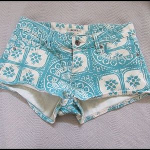 Roxy shorts