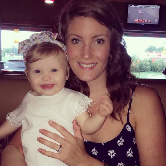 Meet your Posher, Courtney