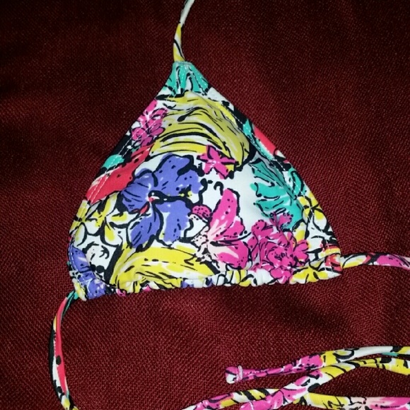 Bathing suit top, bikini top - Picture 2 of 4