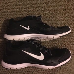 Nike Flex Trainer 5 Running Shoes
